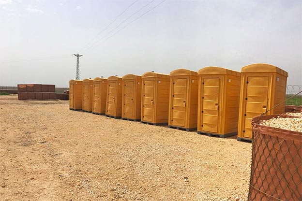 Plastic Mobile Restrooms & Showers